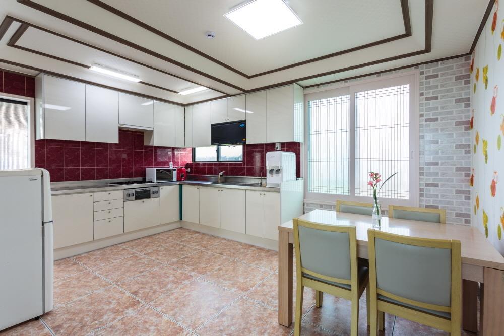 Jeju Wayo Pension Exteriör bild