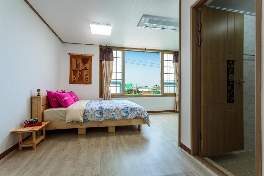 Jeju Wayo Pension Exteriör bild